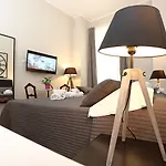 Residenza Cavour 住宿加早餐酒店