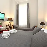 Bed & Breakfast Cavour 3*