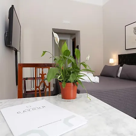 Residenza Cavour Oda ve Kahvaltı Roma