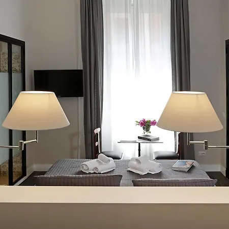 Residenza Cavour Oda ve Kahvaltı Roma