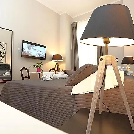فندق مبيت وإفطار Residenza Cavour 3*