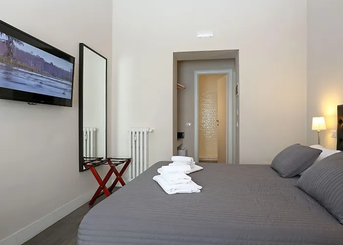 Residenza Cavour Bed & Breakfast 3*