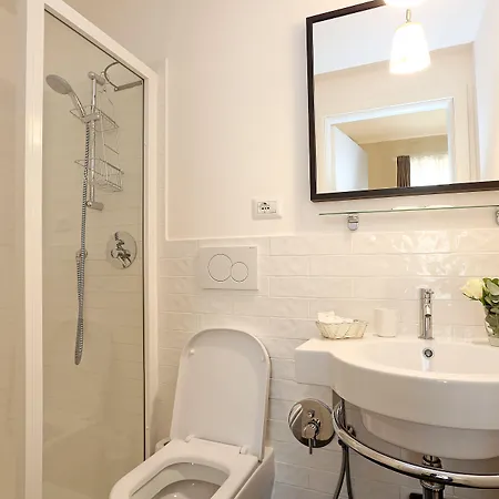 ベッド・アンド・ブレックファスト Residenza Cavour ローマ