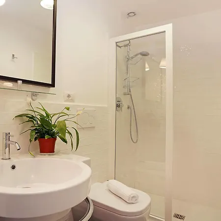 Residenza Cavour Bed and breakfast 3*